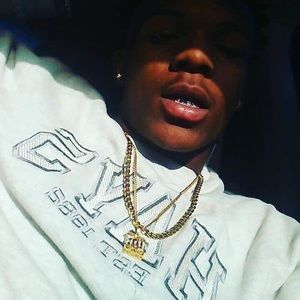 Meet your Posher, Dillon